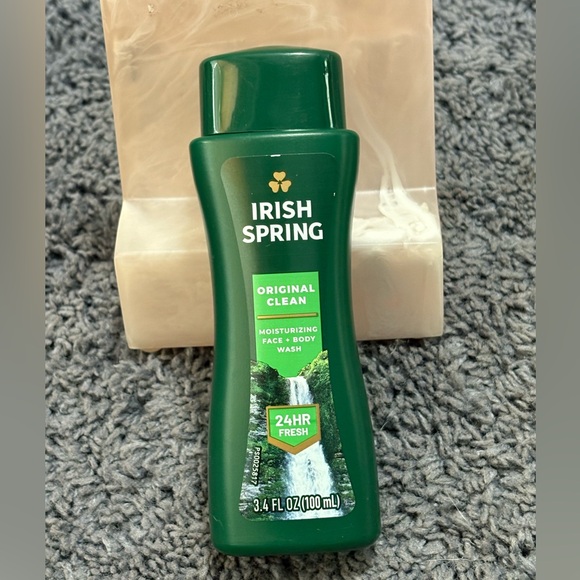 NWT Irish Spring 3.4 fl oz original clean moisturizing face and body wash - Picture 1 of 2